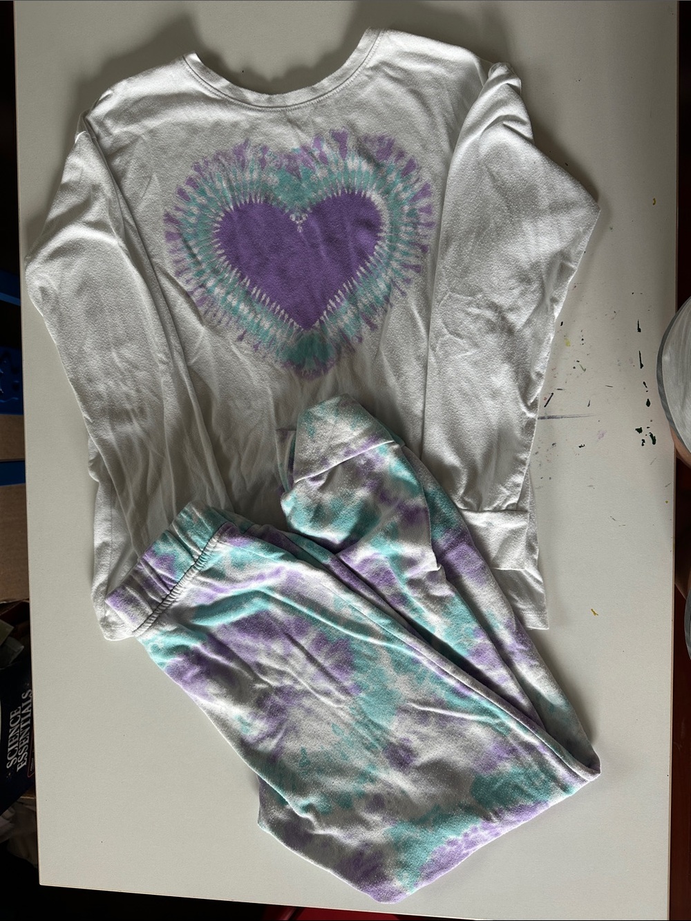 Place Kids White Tie-Dye Heart Pajama Set – Purple & Teal